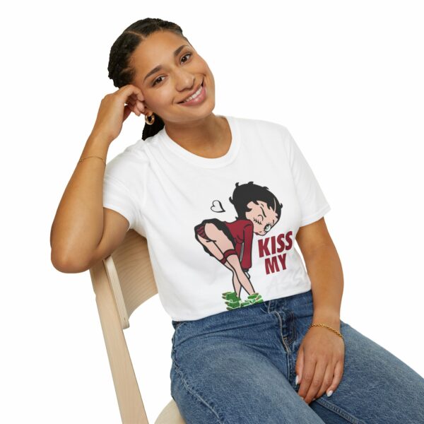 Betty the Boo T-Shirt – Bold and Playful Streetwear VibeCurb – Streetwear Redefined 9